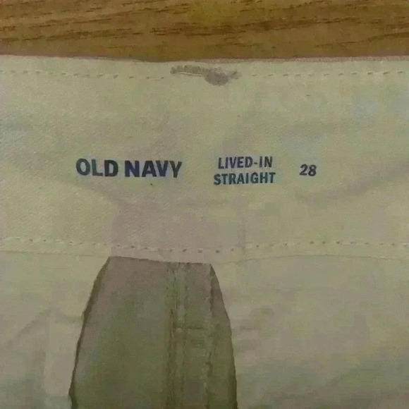 **Men’s Old Navy Light Khaki Shorts Size 28 - Picture 2 of 8